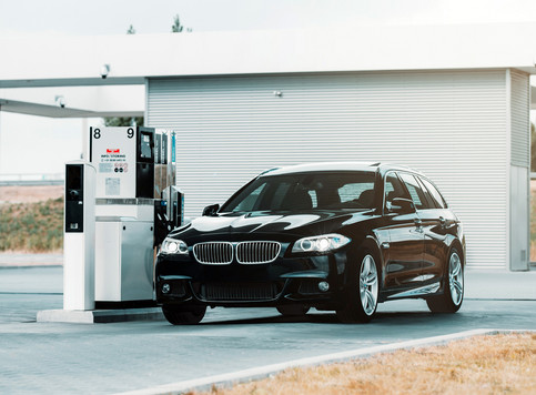 Electric_Car_Charging_S_0304_0.jpg.