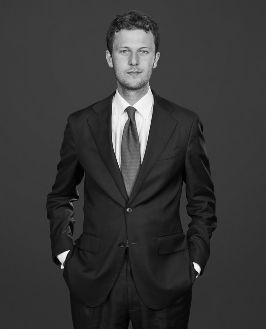 Image Hugo Osvald DLA Piper
